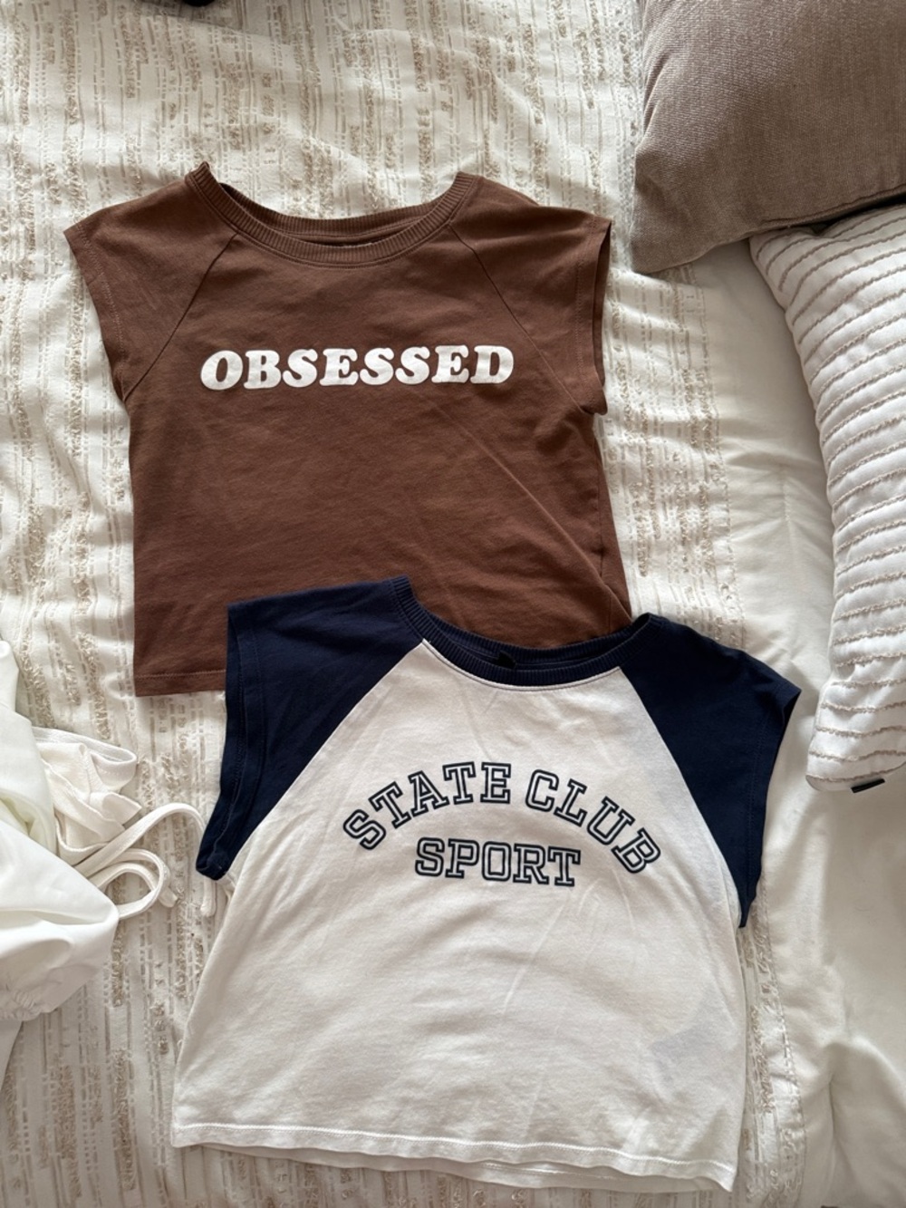 graphic crop tops